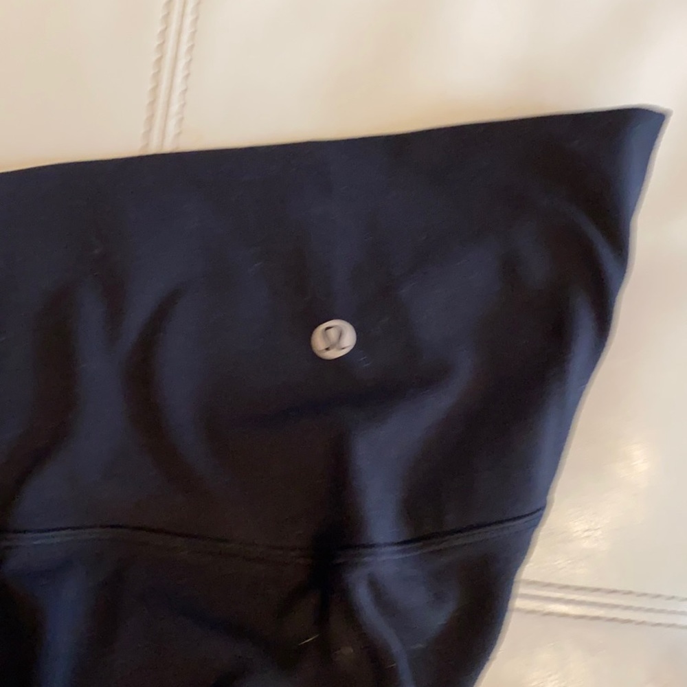 Lululemon align crop leggings black size 4